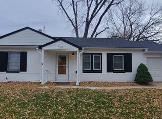 731 S 69th St, Omaha, NE 68106