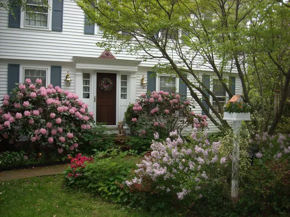 170 Mill Plain Rd, Branford, CT