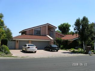 17522 Rayen St, Northridge, CA 91325