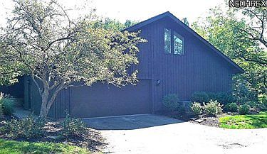 1st image of 410-32 Meadowview Dr
