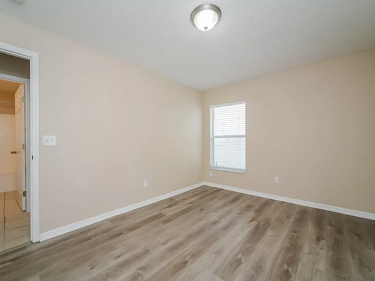 17100 Woodcrest Way — Photo 14