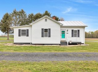 1042 Scates Rd, Warsaw, VA 22572