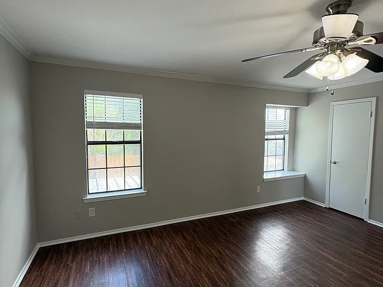 400 W South Town Dr #402 — Photo 50