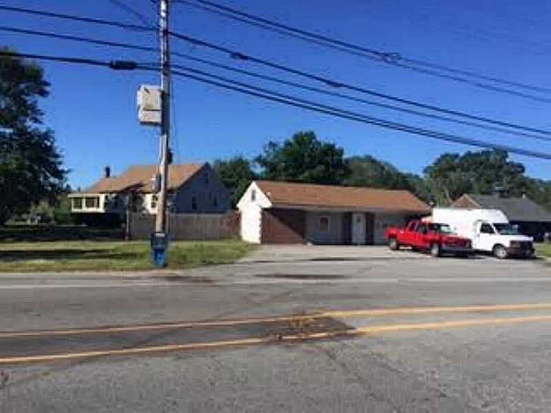1st image of 1845 Providence Pike