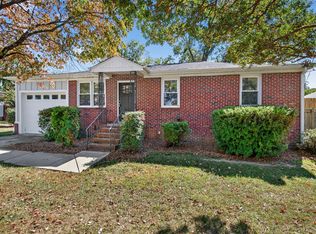 11 Henderson Rd, Greenville, SC 29607