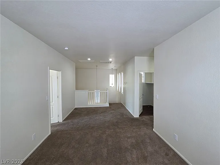 731 Emerald Idol Pl — Photo 65
