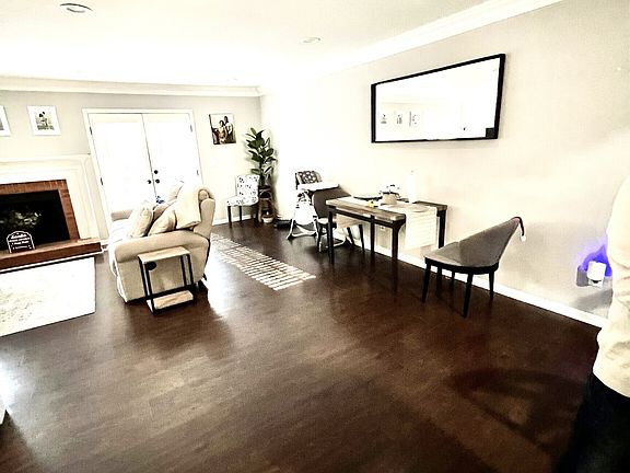 3rd image of 4348 Ivy Glen Ct SE