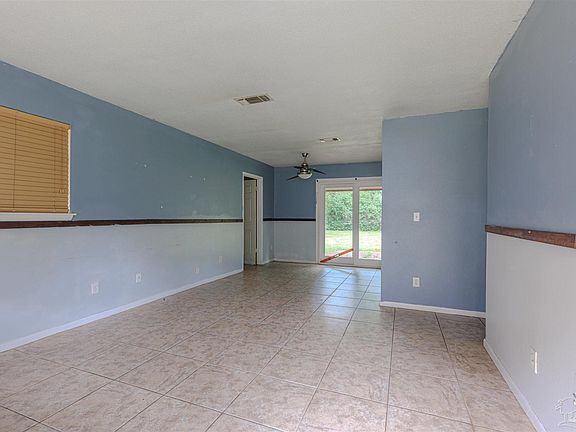 5th image of 136 Shady Ln
