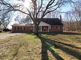 4828 Starville Rd, China, MI 48054