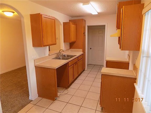 3rd image of 14847 Ticknor St