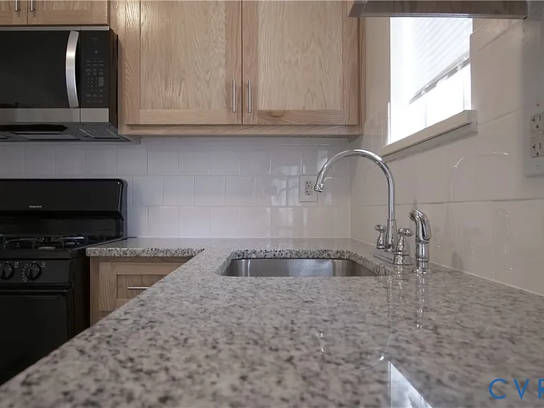 419 Roxana Rd — Photo 43