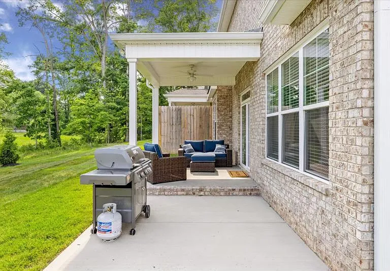 1112 Sawtooth Oak Way — Photo 3