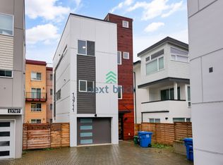 13711 35th Ave NE, Seattle, WA 98125
