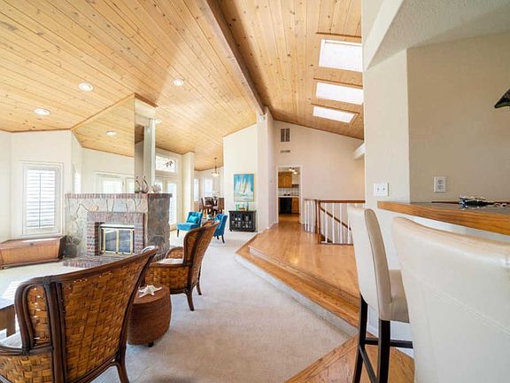 5th image of 461 Oyster Dr #53