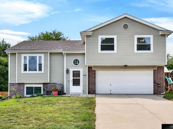 6604 N 116th Cir, Omaha, NE 68164