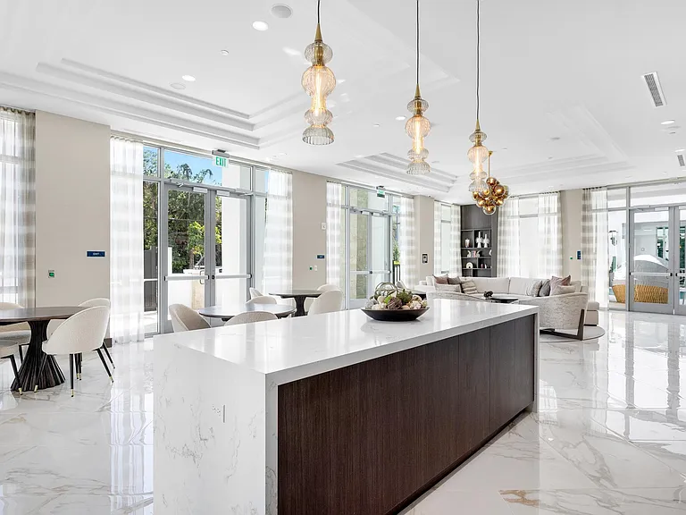 495 E Royal Palm Rd #201 — Photo 41