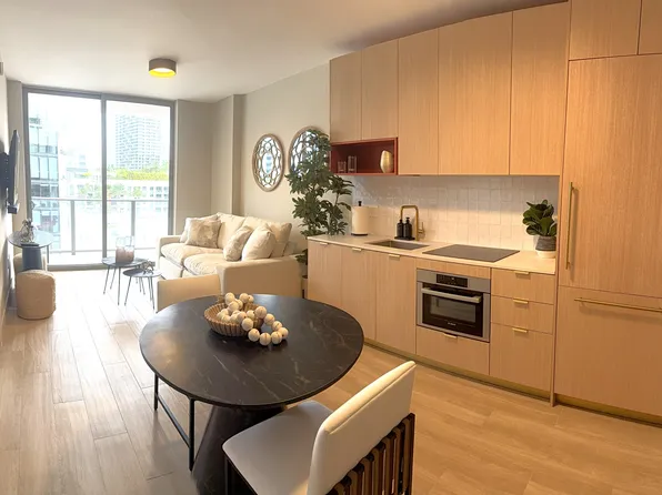 3100 NE 1st Ave #905, Miami, FL 33137