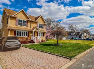 76 Kimberly Rd, Colonia, NJ 07067