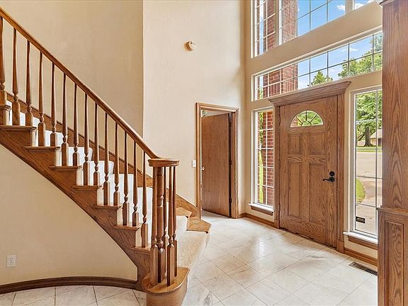 4th image of 3139 N Eagle Ln