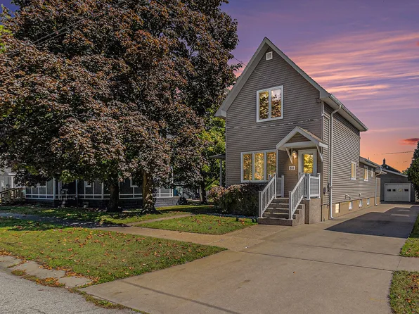 811 High St, Manistee, MI 49660