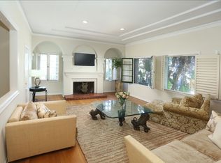 165 N Arnaz Dr, Beverly Hills, CA 90211
