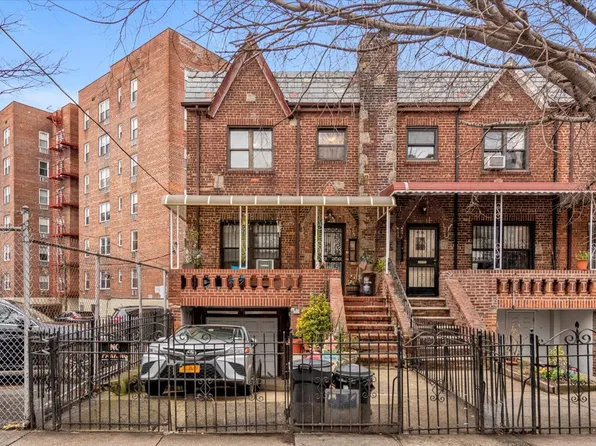 47-38 46th Street image 1 of 22