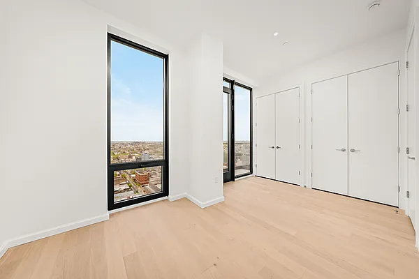Bedroom, photo 1