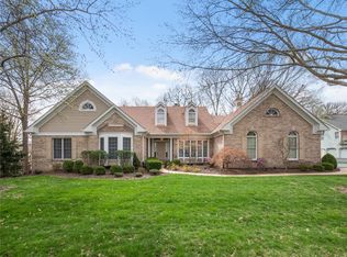 16174 Wilson Manor Dr, Chesterfield, MO