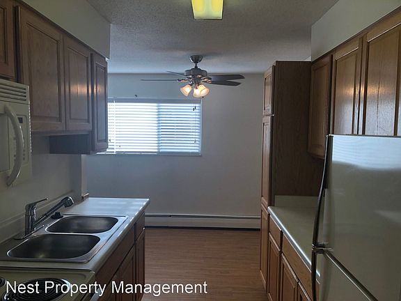 2nd image of 2036 9th St APT 42