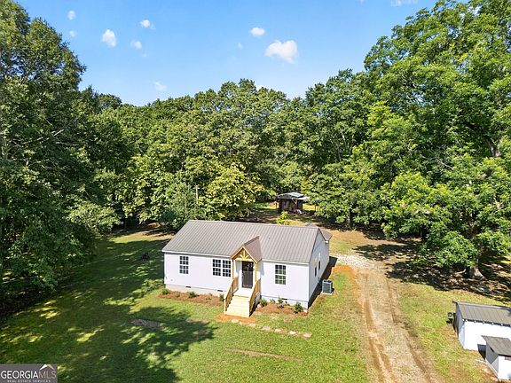 2nd image of 209 Kendrick Rd