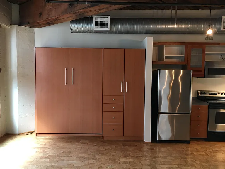 1420 NW Lovejoy St #611 — Photo 8