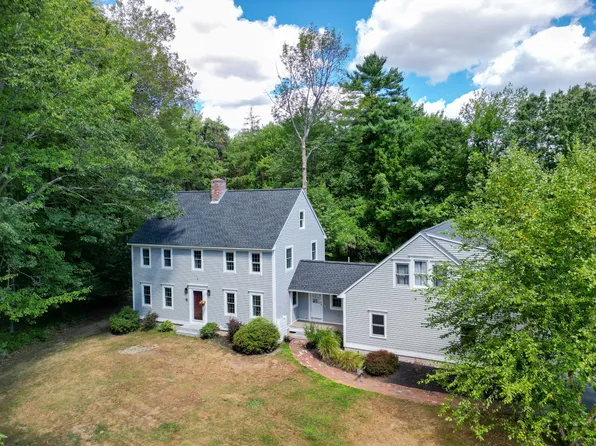 10 Herrick Rd, Gorham, ME 04038