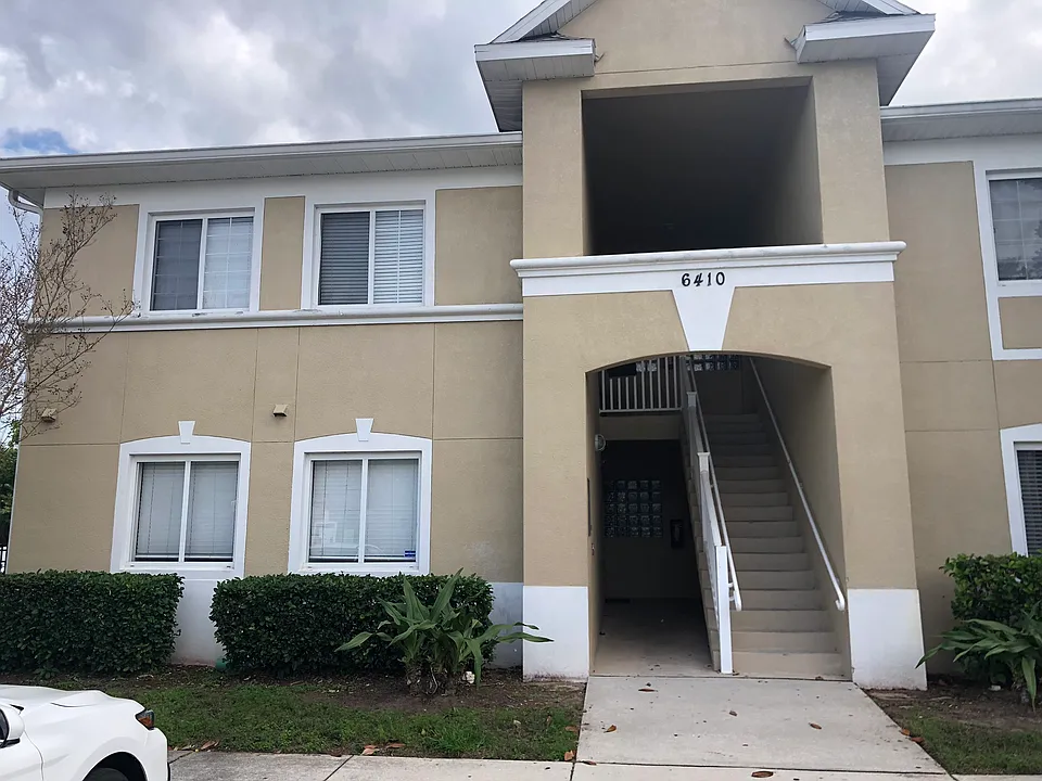 6410 Cypressdale Dr #101