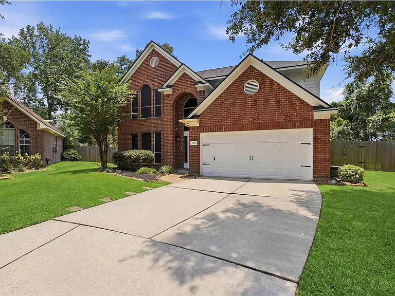 19311 Kristen Park Ct — Photo 2
