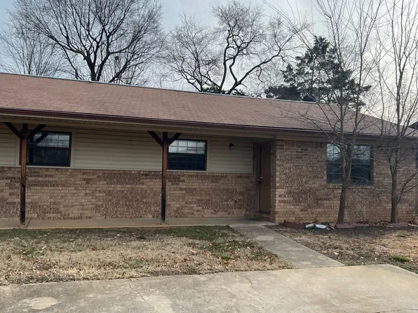 1208-1210 N Nashville Place, 1208 N Nashville Pl #1208, Russellville, AR 72801