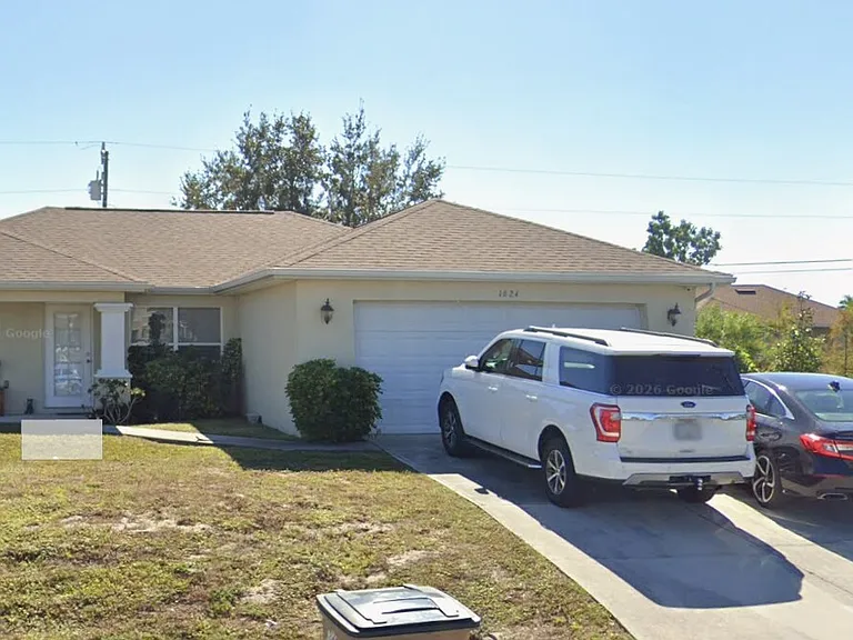 1624 Kismet Pkwy E — Photo 3