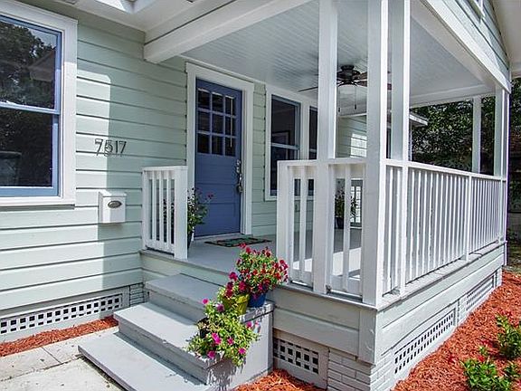 3rd image of 7517 N Dartmouth Ave