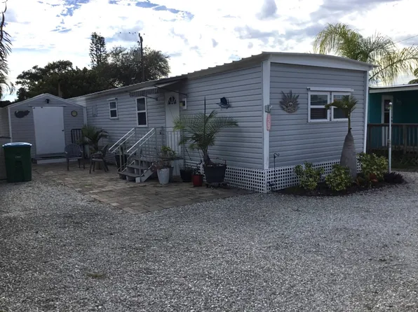 123 Cocoa Palms Ave, Cape Canaveral, FL 32920