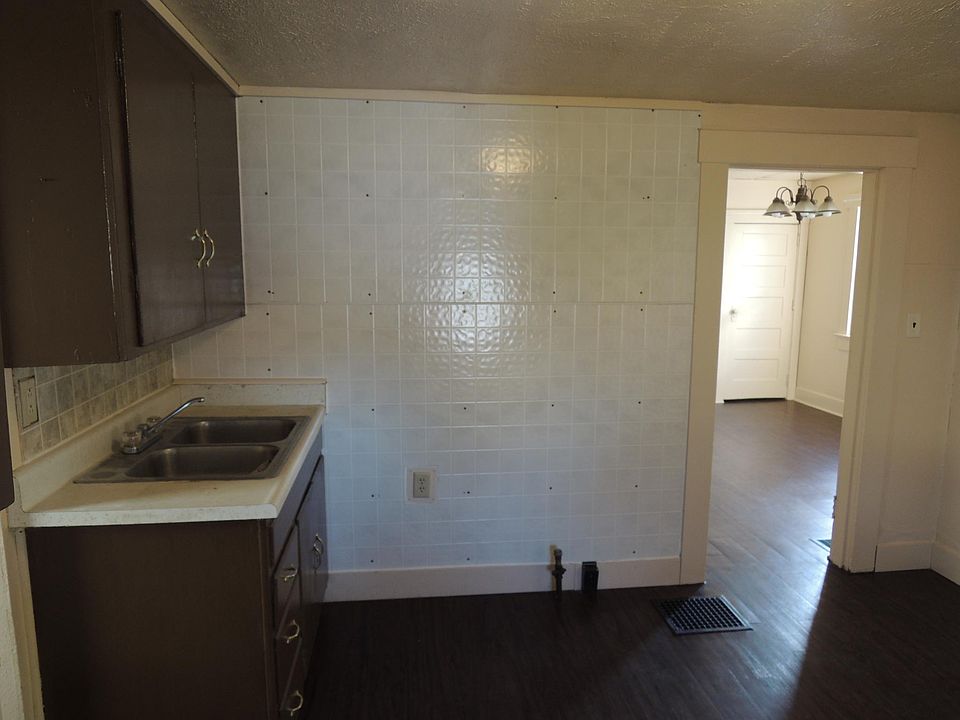 1st image of 1241 Harker St