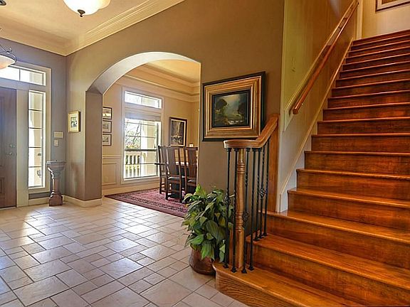 5th image of 31910 Churchill Field Ln