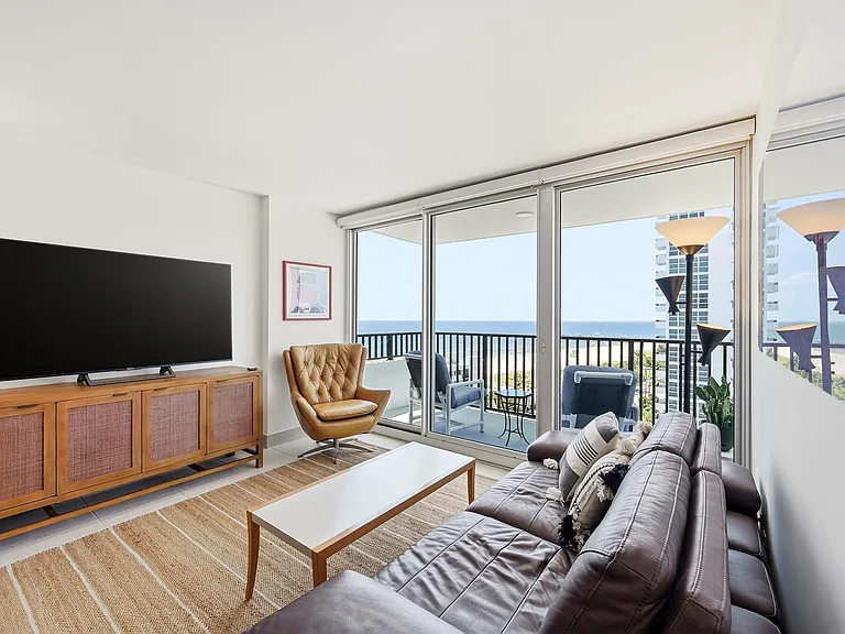 531 N Ocean Blvd #1210 — Photo 9