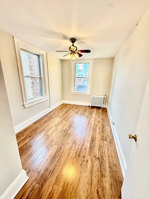 3 bed, 9999 sqft, $4,500 — Photo 4