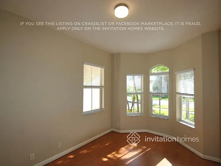6880 Houlton Cir — Photo 7