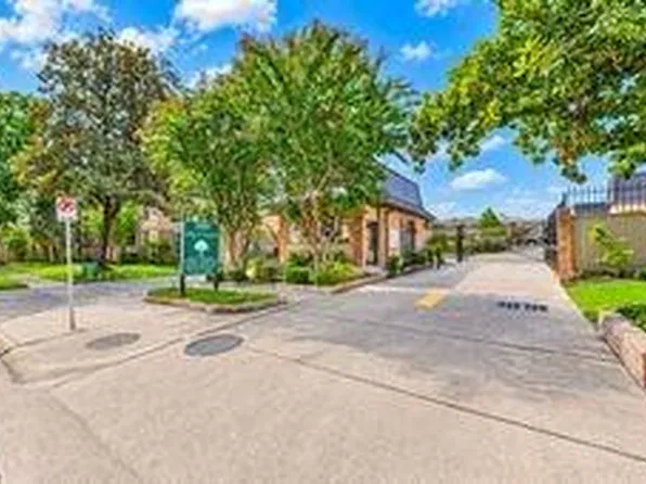 2400 N Braeswood Blvd, Houston, TX