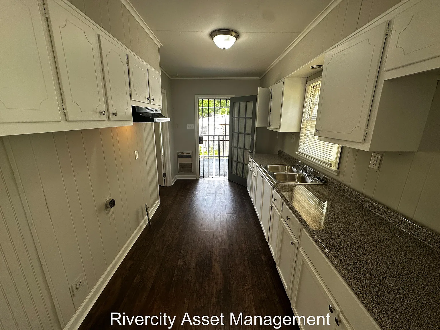 837 Freeman Street - 1 — Photo 4