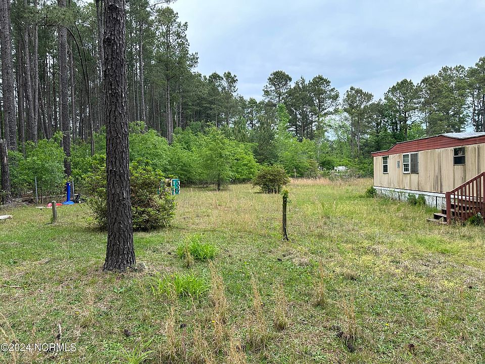 2nd image of 1695 Swamp Lane