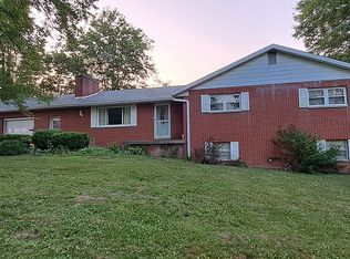 16099 Shays Rd, Brookville, IN 47012