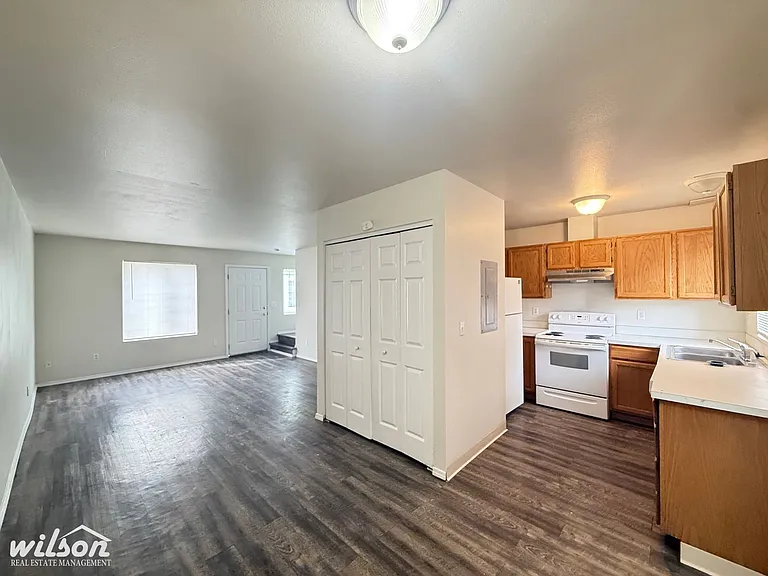 1103 Browne Ave — Photo 18