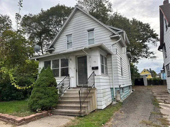 64 Roberts St, Johnson City, NY 13790