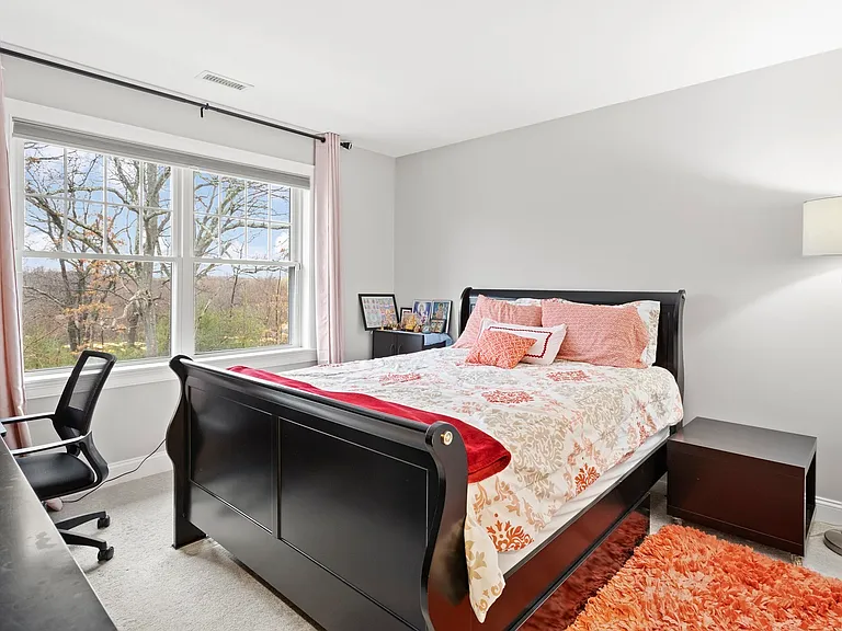 100 Baldwin Ave #7 — Photo 22